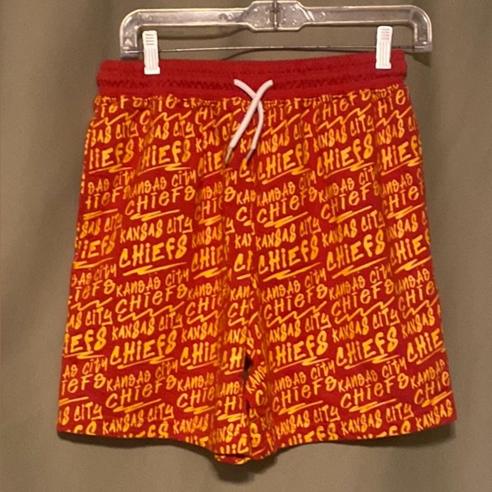 NFL Kansas City Chiefs Super French Terry  Shorts Red Yellow Youth  (L) 14/16